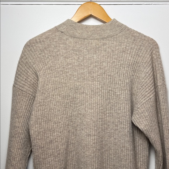 Club Monaco Ribbed Mock-Neck Wool Blend Sweater in Tan - Size Medium - Picture 6 of 7